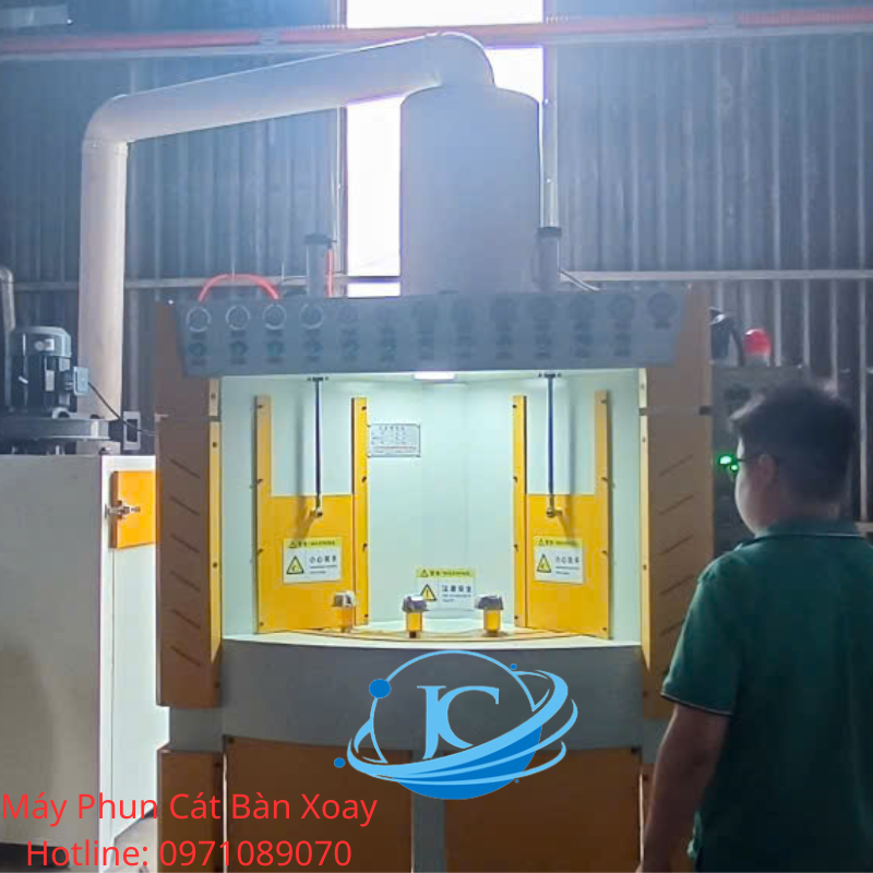 Máy Phun Cát Tự Động Mâm Xoay