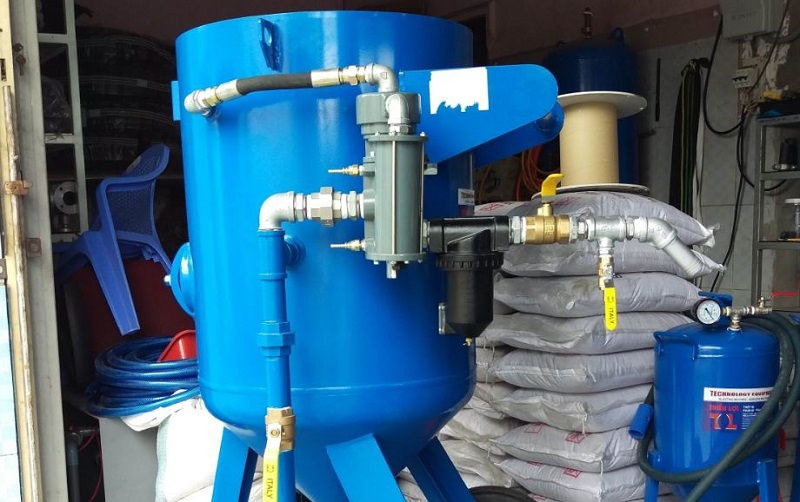 Thông tin giới thiệu về cối phun cát công nghiệp 30 lít